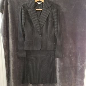 DONUTZ, Inc Suit